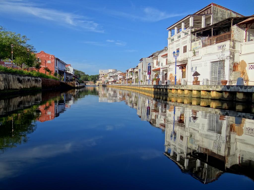 My 2Nd Home Malacca Exterior photo